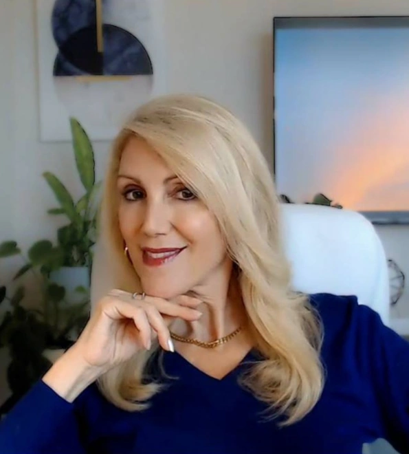Lisa Elia, founder and lead trainer of Expert Media Training