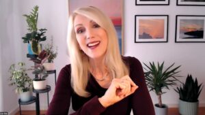 Lisa Elia, founder of Expert Media Training, provides media training for athletes