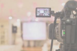 Contact Expert Media Training for media training, presentation training, investor pitch coaching and communication consulting.